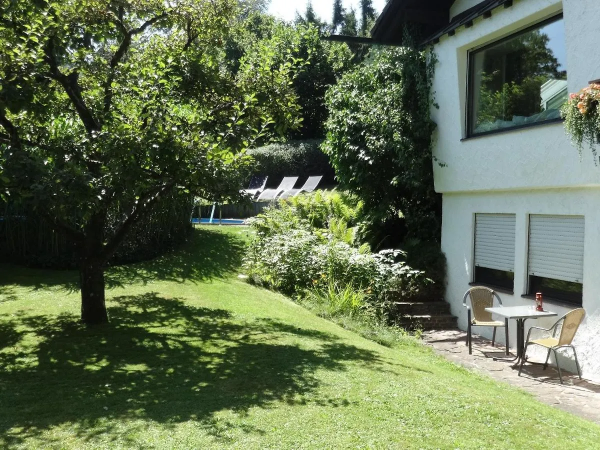 Gaestehaus Ehrlich Prien am Chiemsee Guest house