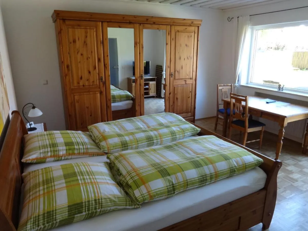 Gaestehaus Ehrlich Prien am Chiemsee Guest house